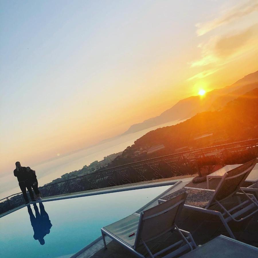 Villa Gaia - Luxury Villa, Pool & Wellness Rooms Bordighera Exterior foto